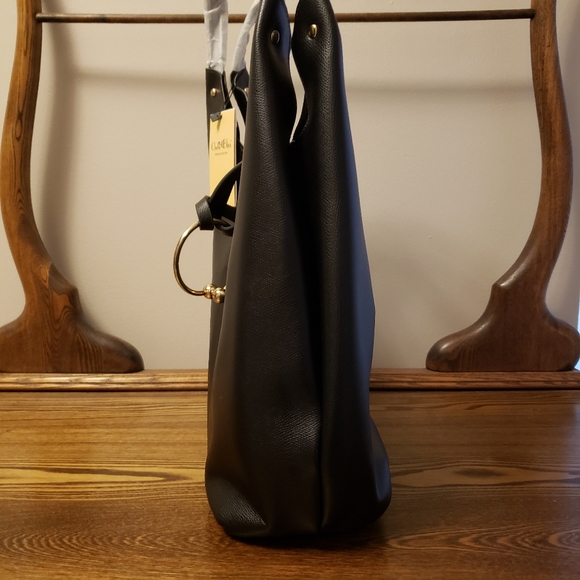 Premium Faux Leather Tote w/ Ring Medallion- Black - Picture 3 of 9